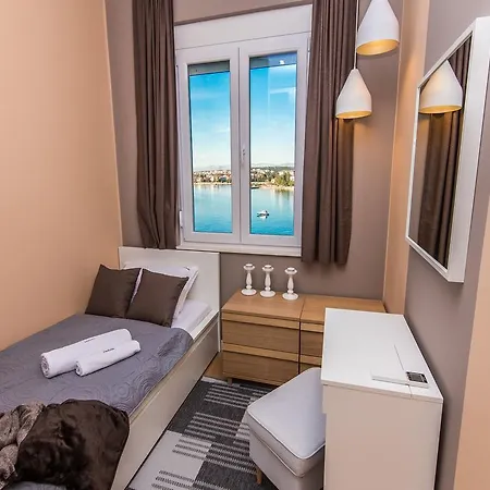 Veduta Apartment *